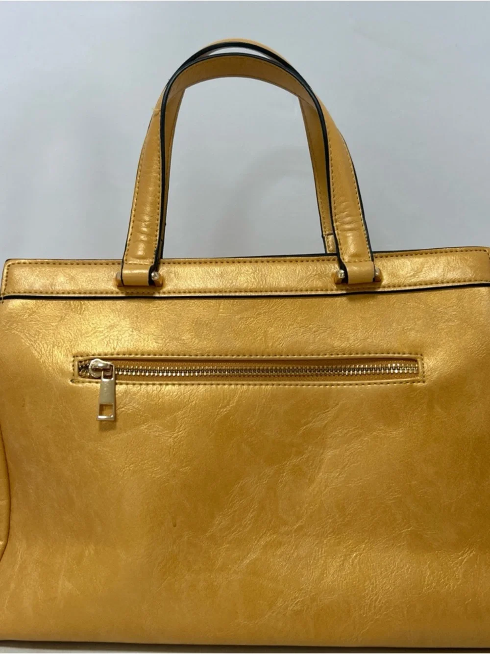 Mellow World stylish yellow